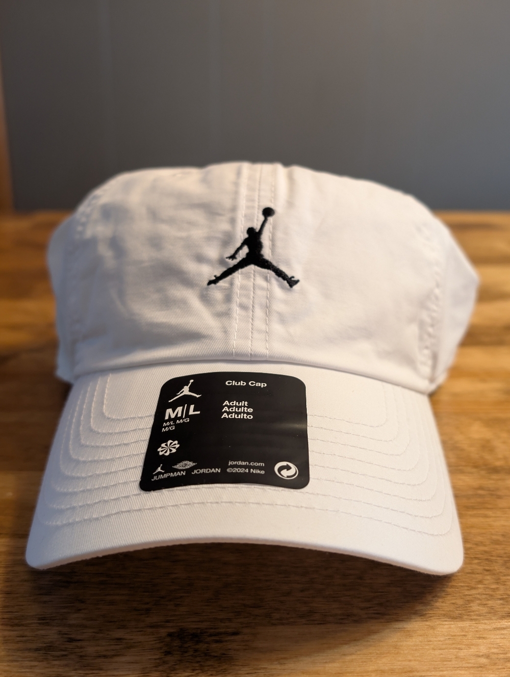 NWT Jordan Club Cap M/L White